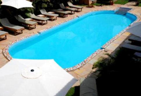 מלון Sea Breeze Inn 3 * (צפון גואה, הודו): תמונות ותמונות